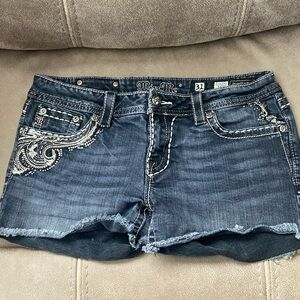 MISS ME Jean shorts size 31